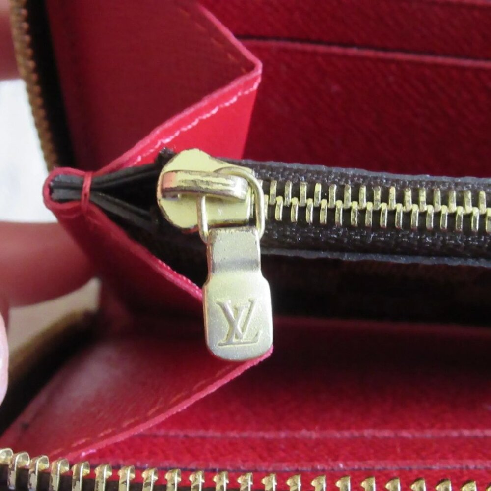 AUTHENTIC Louis Vuitton Damier Red Clemence Zippy Wallet Clutch Bag - Picture 3 of 16